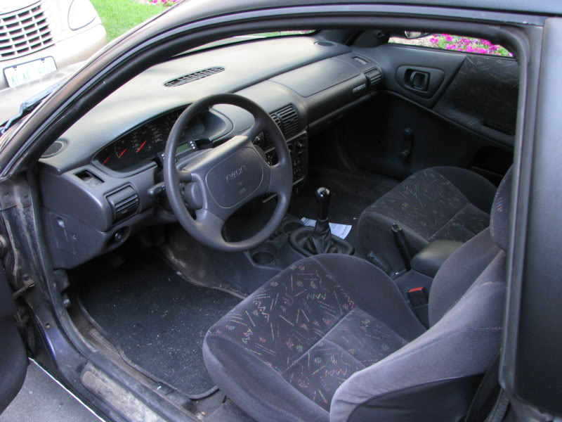 My neon had this same perfect 90's interior. Photo from 1GN.com